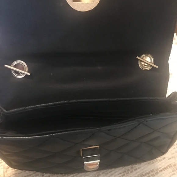 Purse - Picture 3 of 3